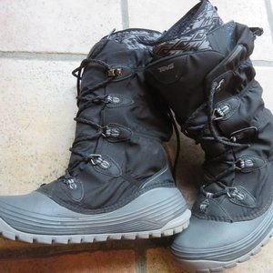 teva winter boots
